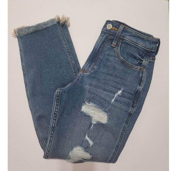 Hollister Curvey High-Rise Mom Jean, VintageStretch. OS 24Wx25L Great Condition. - Picture 3 of 14